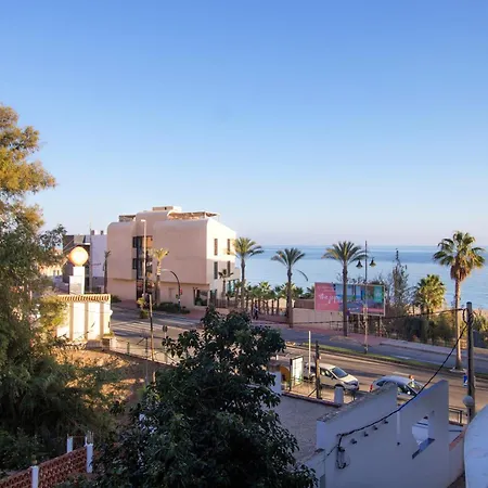 Sea View Near The Apartment